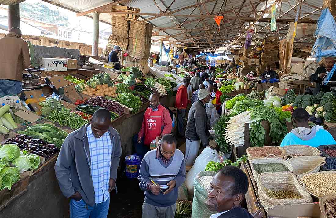 typical Arusha market